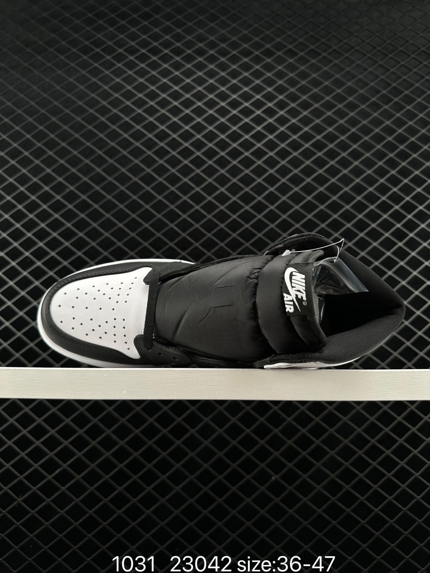 Air Jordan 1 High OG“University Blue”